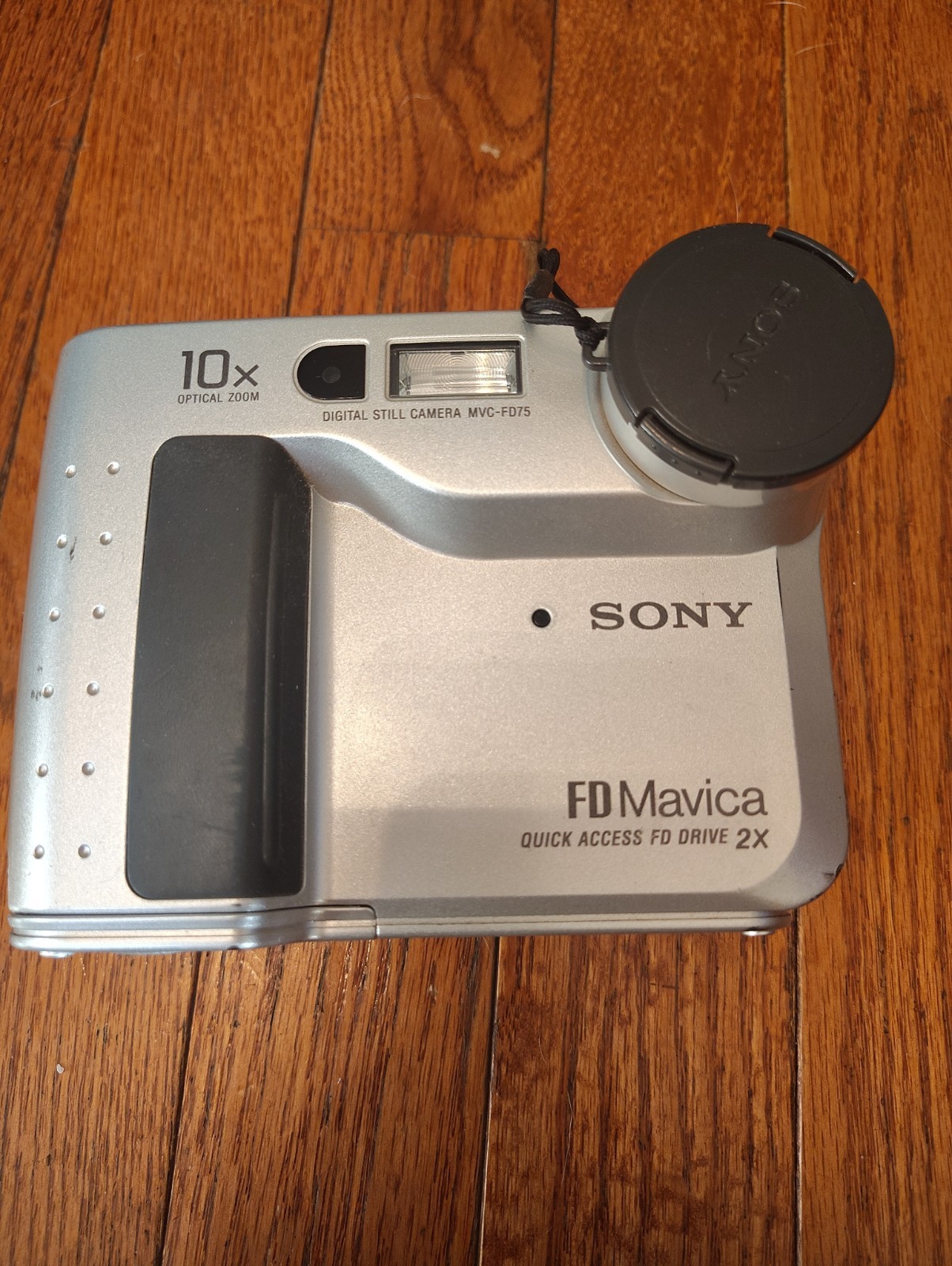 Sony Mavica MVC-FD75 0.4MP Digital Camera – Untested