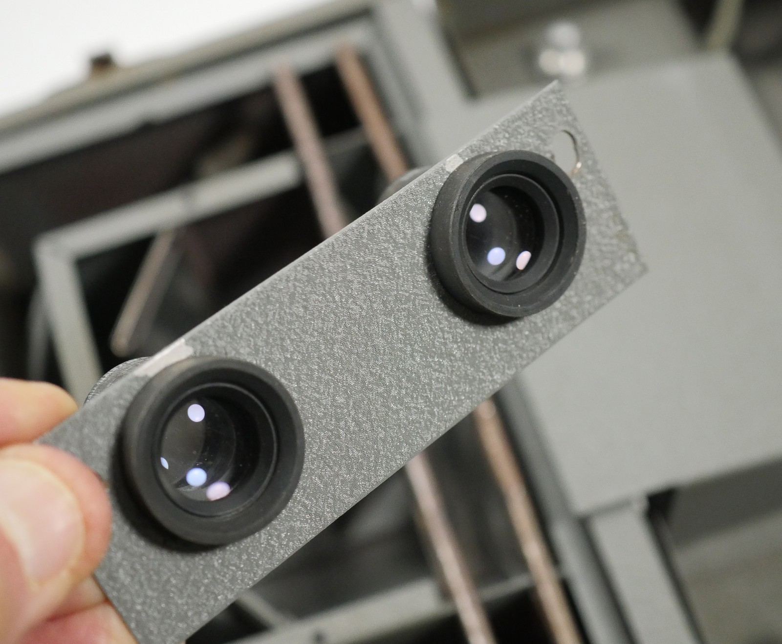 Stereo Royal Group Viewer Tabletop 3D Projector Realist slides – Serviced by DRT