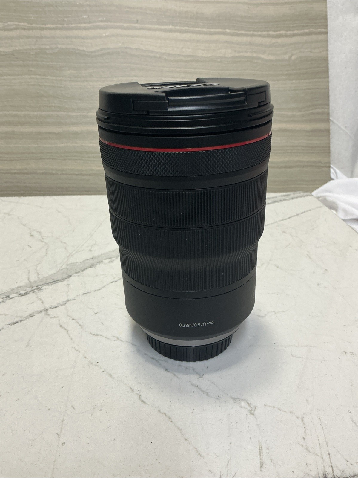 Canon Lens EOS R-Series – RF15-35mm F2.8L IS USM Ultra-Wide-Angle