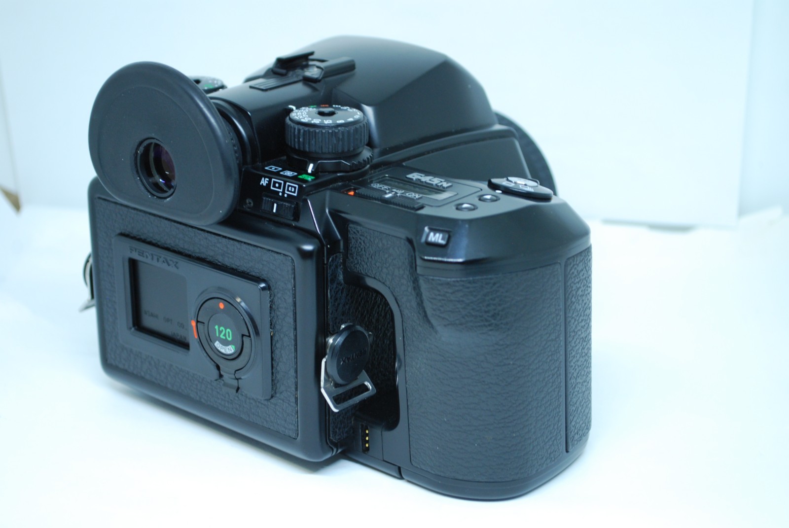 “Excellent+”Pentax 645N Medium Format SLR Film Camera with FA 75mm f2.8 lens set