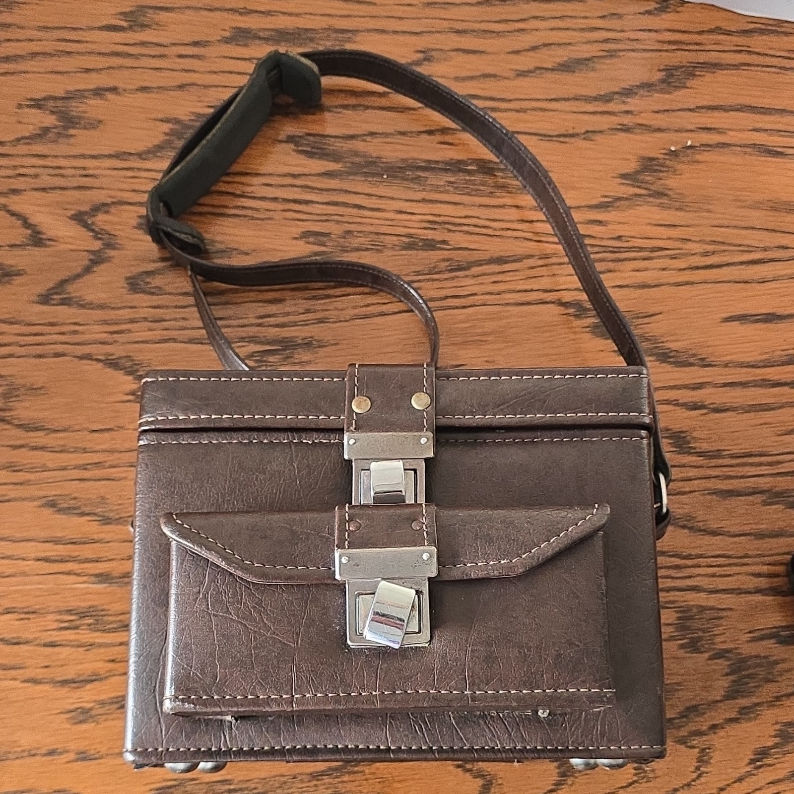 Brown Leather Camera Carry/Shoulder Bag Case with Strap, Made in Taiwan