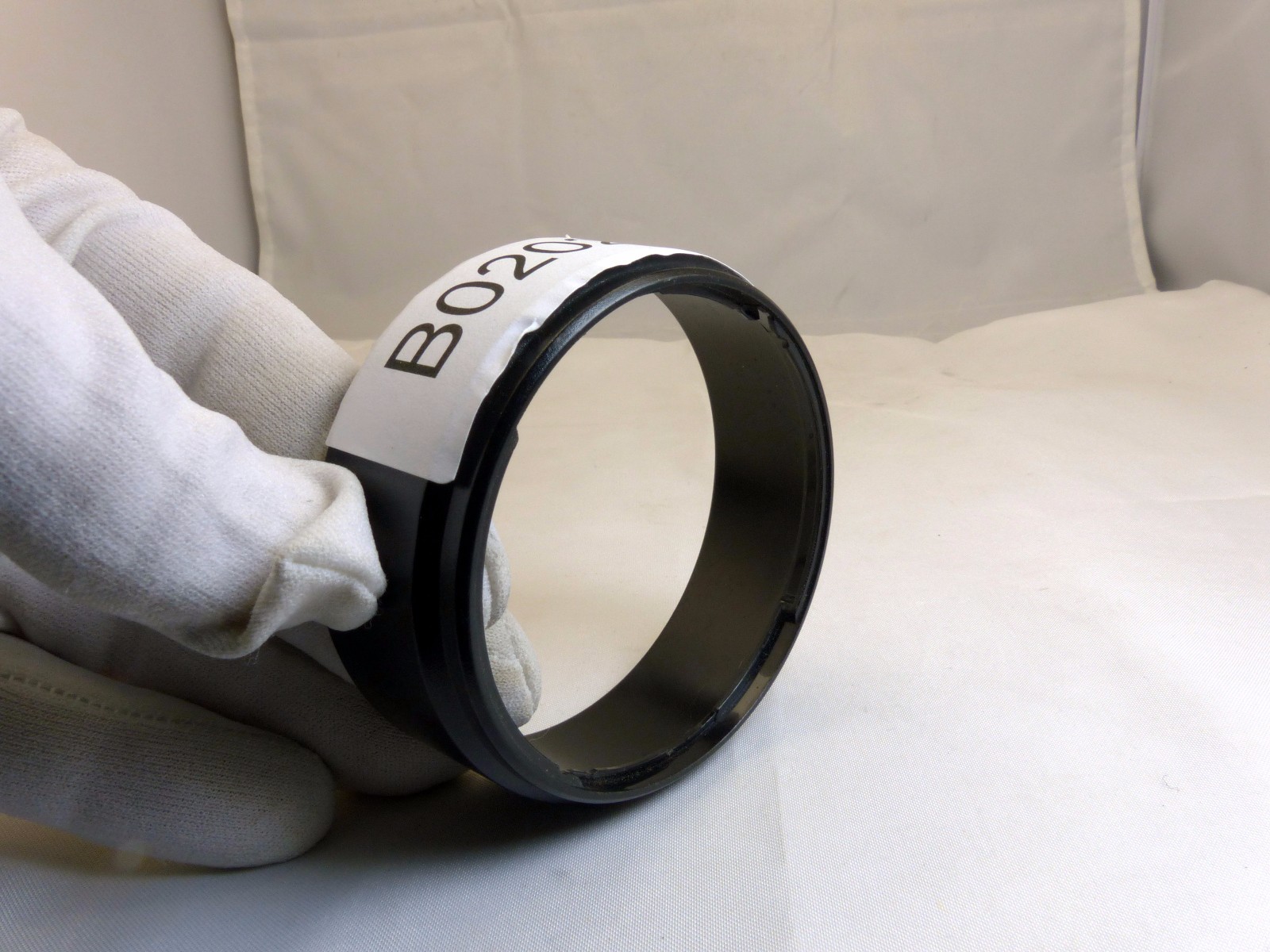 unknown brand 64.3mm ID Lens Hood twist on type B02027