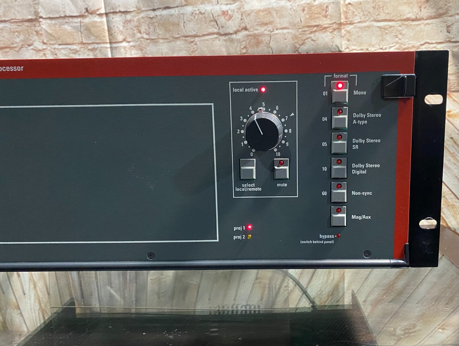 Dolby Model CP65 Stereo Analog 6-Channel Cinema Sound Processor