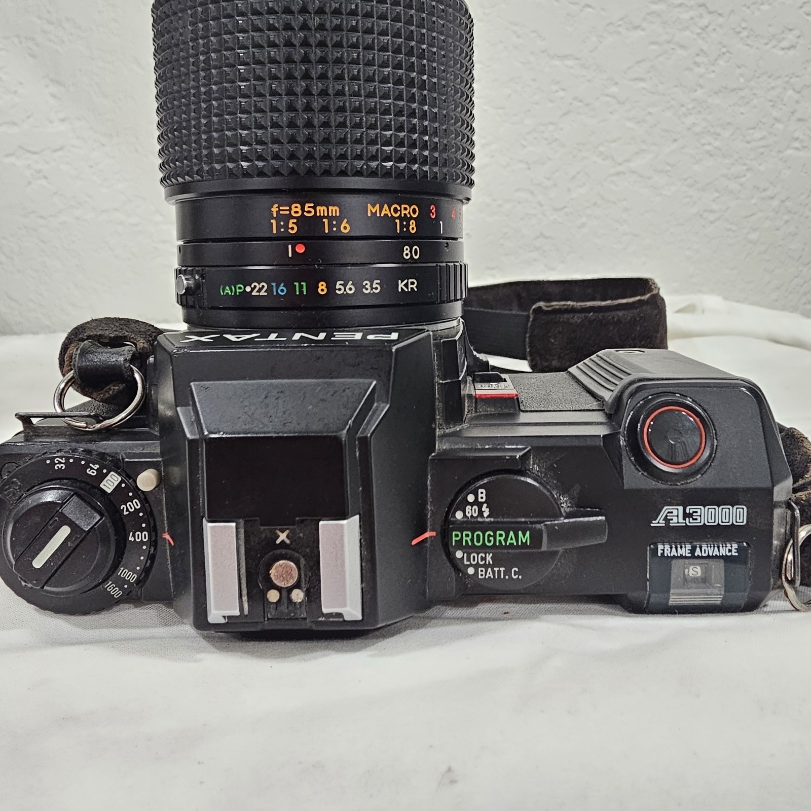 Pentax A3000 Auto Focus Auto Exposure SLR 35mm Film Camera – Untested For Parts