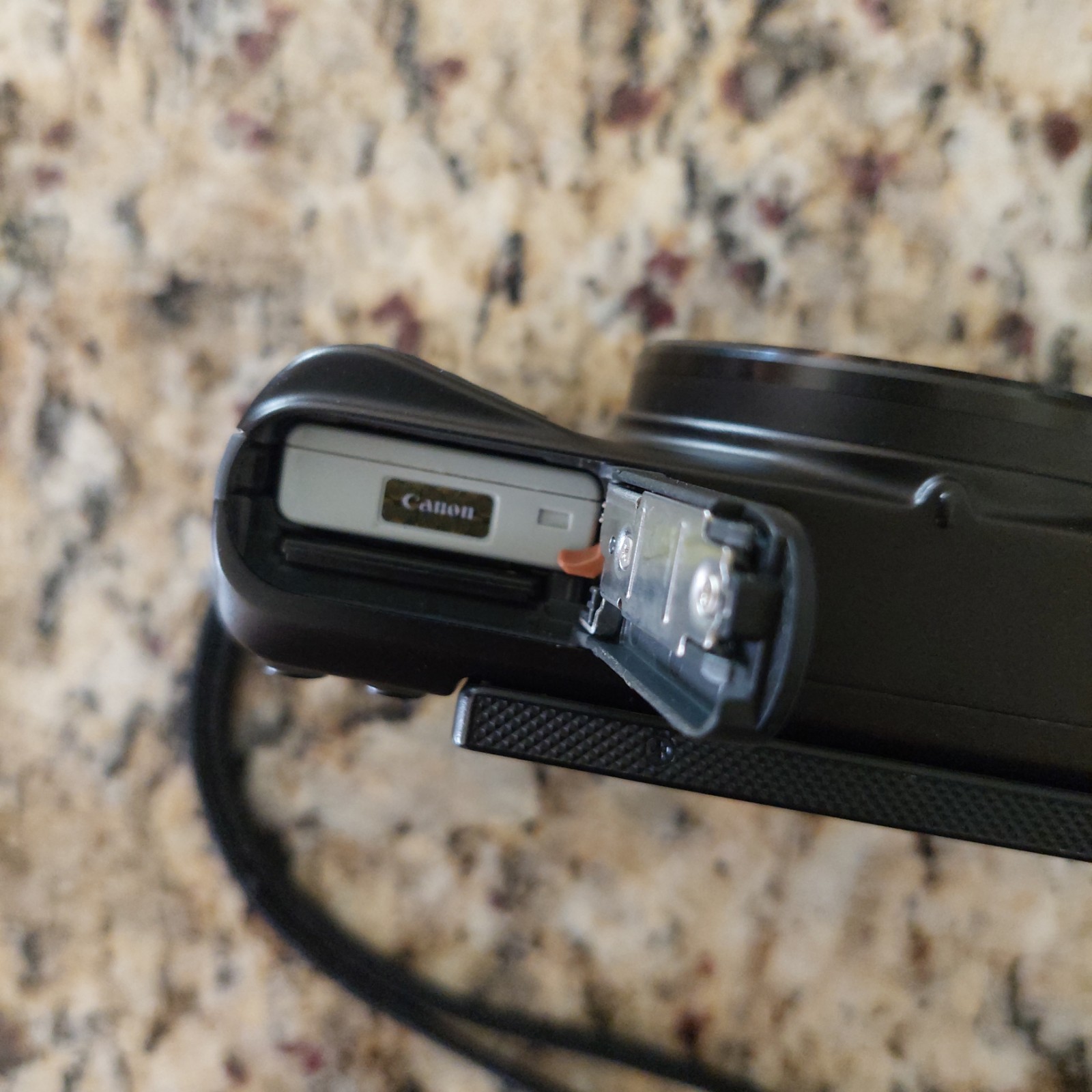 Canon PowerShot SX740 HS Compact Camera 20.3MP 40x Zoom 4K Wi‑Fi Black