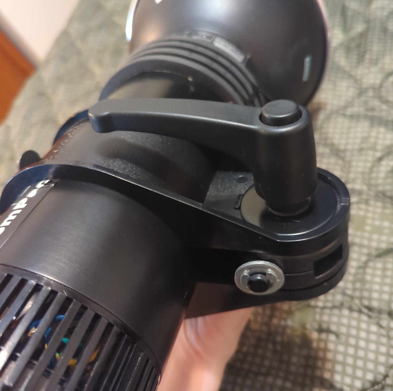 Profoto ComPact 600R Monolight Pair + Zoom Reflectors Tenba Case Tested Working