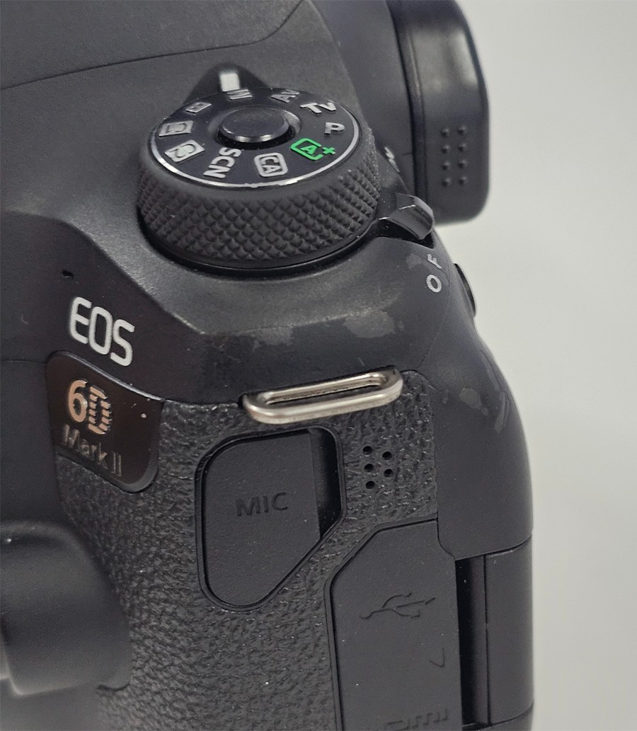 #Canon EOS 6D Mark II 26.2MP Digital SLR Camera (S/N 058051000330) -104K COUNT