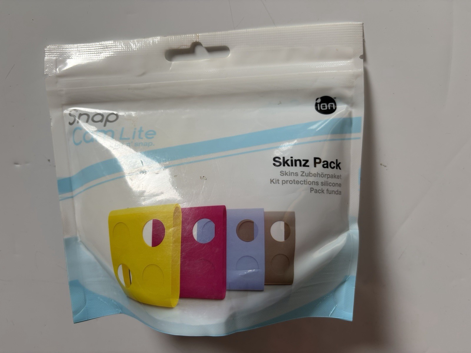 LOT OF 2 ion Snap Cam Lite tap n’ Snap Clip & Skinz Pack Only – no Camera