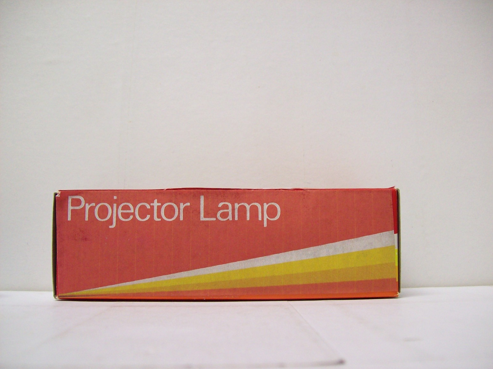 DAY / DAK Projector Projection Lamp Bulb 500W 120V SYLVANIA AVG. 30-HR