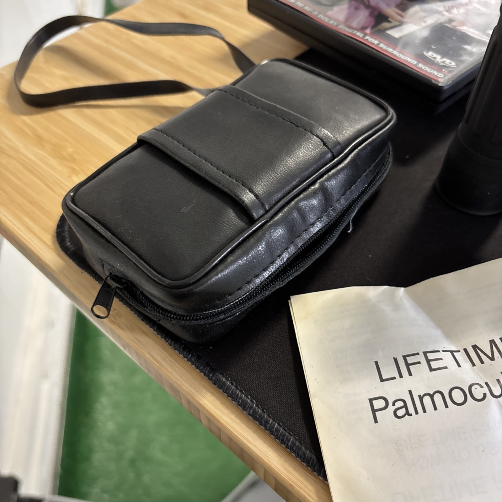Lifetime Palmoculars Black Binoculars 10×25 288Ft 96M/1000M
