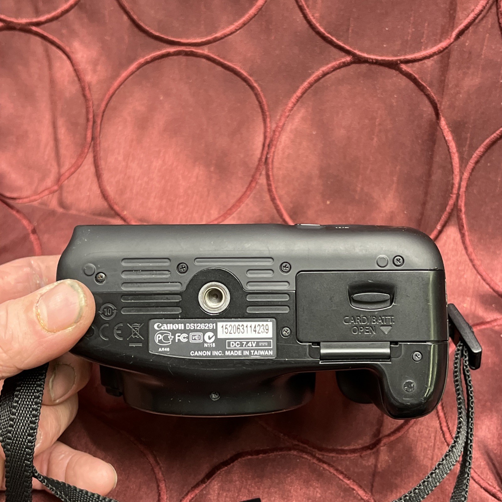 Canon EOS Rebel T3 Camera Body Plus Battery and Charger (No Lenses) (LOOK)