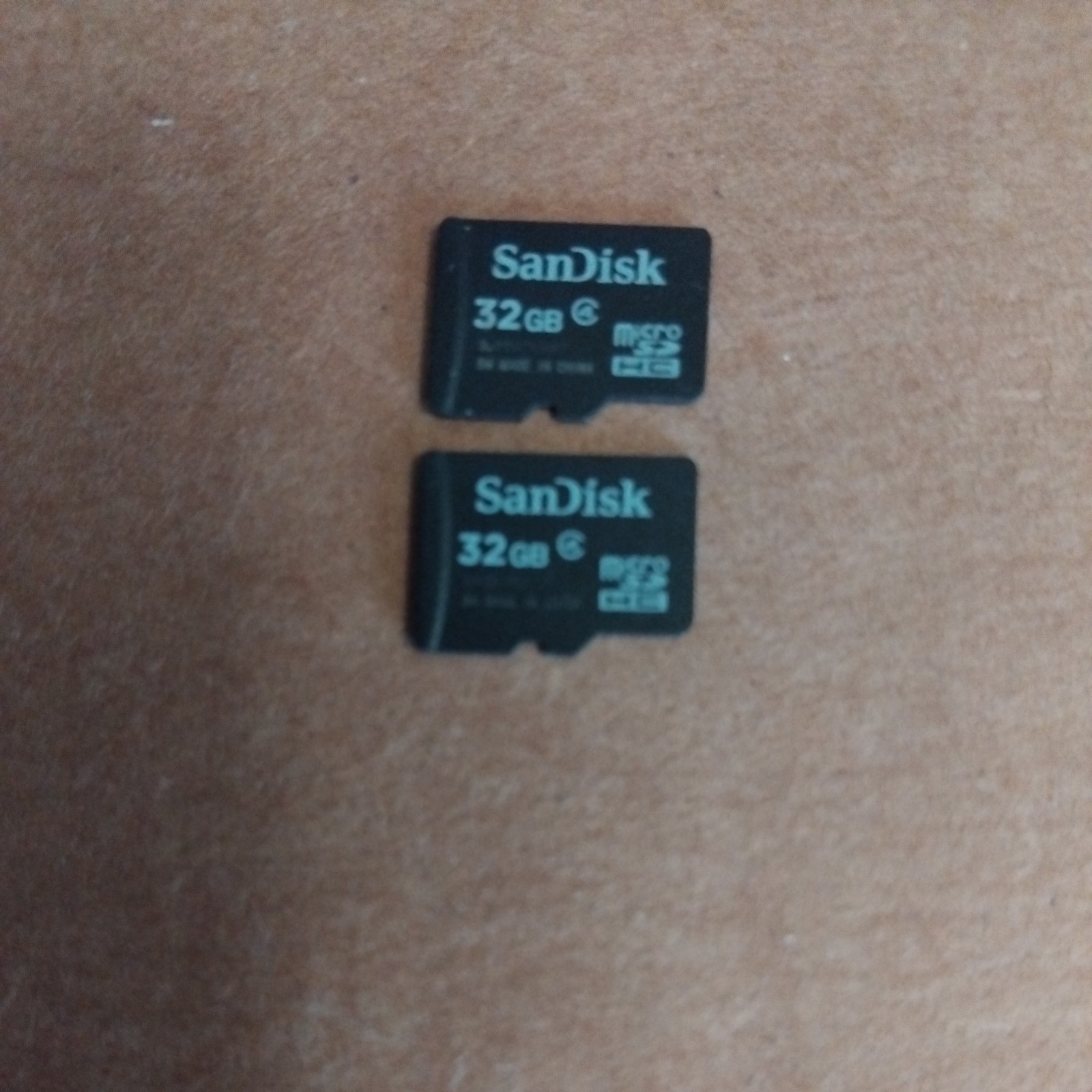 2-Pack SanDisk 32GB microSDHC Class 4 UHS-I Memory Cards SDSDQM-032G Bulk New