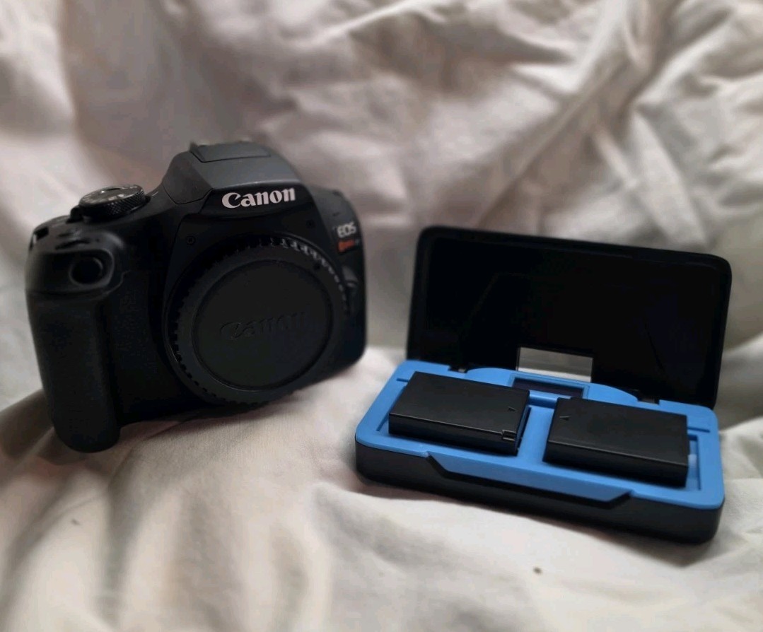 Canon EOS Rebel T7 Camera Body ONLY + 2 Batteries + Charger ~ Excellent!!!