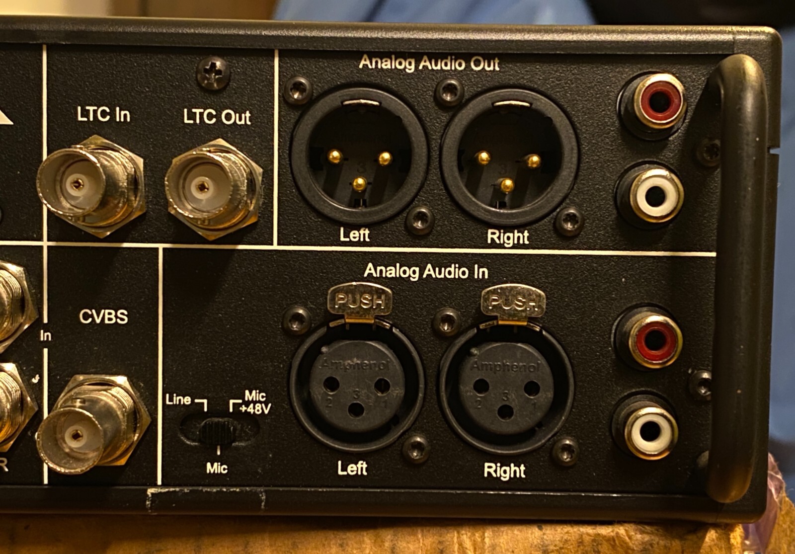AJA Ki Pro Field HDMI SDI Video Recorder HD ProRes 4:2:2 (No Kistor Media Drive)