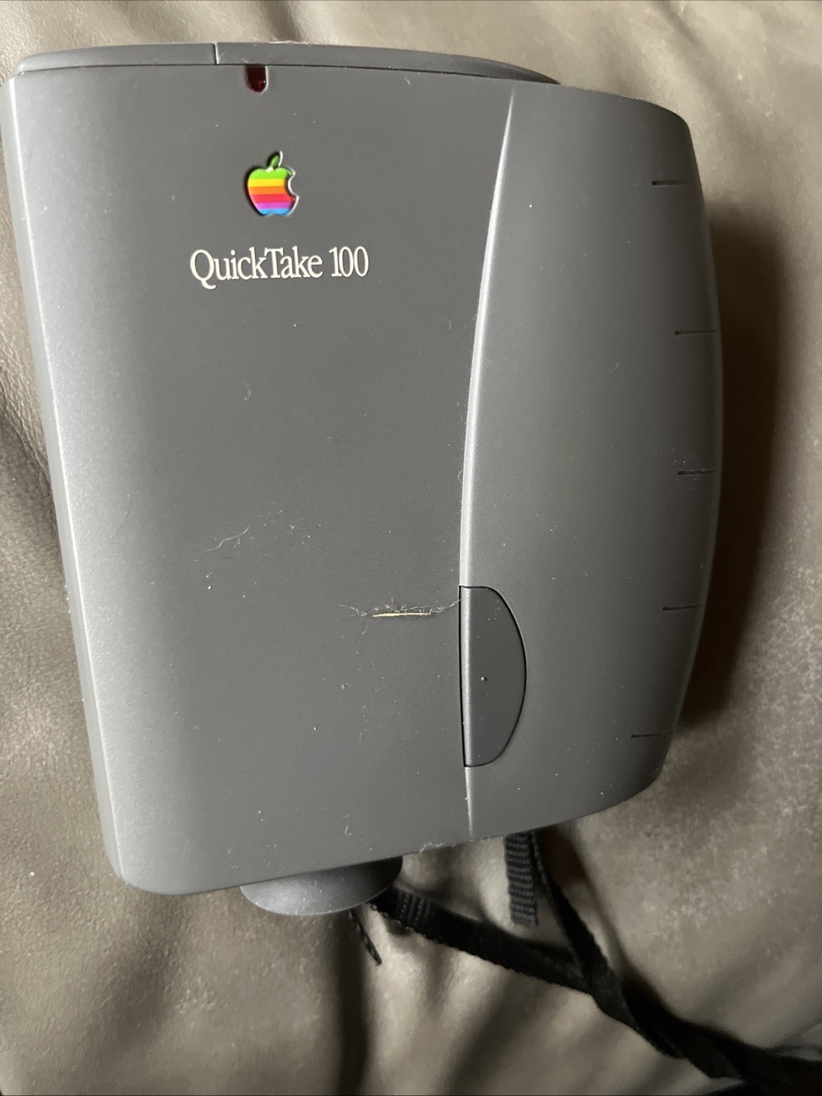 Apple QuickTake 100 Digital Camera Vintage Collectible