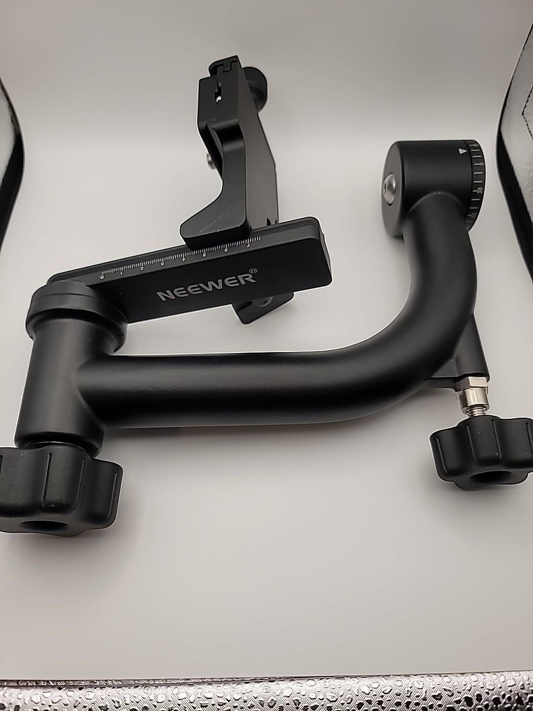 NEEWER GM101 GIMBAL TRIPOD HEAD HEAVY DUTY (MVP038034)