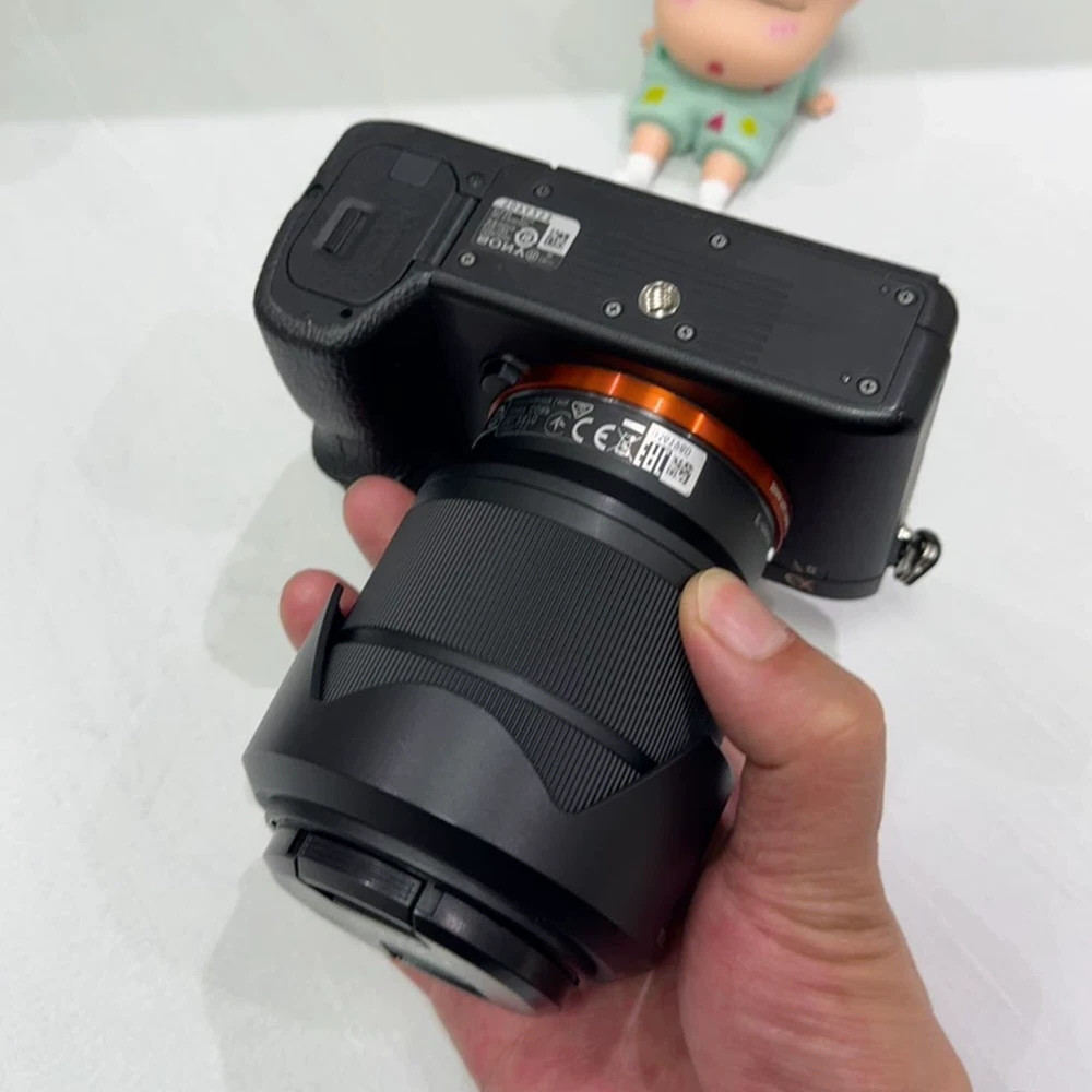 Sony Alpha A7 II Appareil Photo Hybride + Objectif 28-70mm f/3.5-5.6 — État 95%