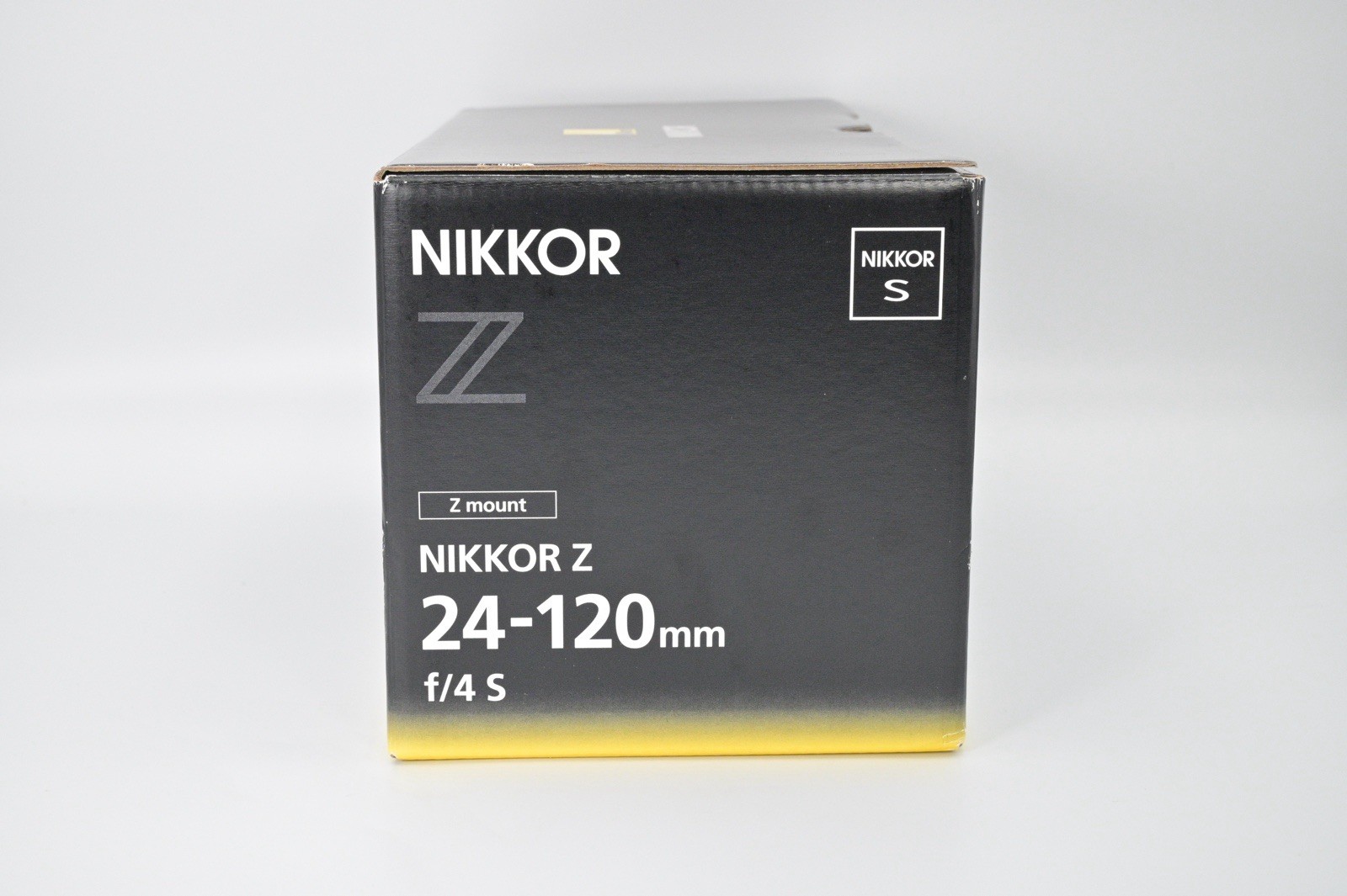 Nikon NIKKOR Z 24-120mm f/4 S Lens With Hood Caps Box Papers Cloth