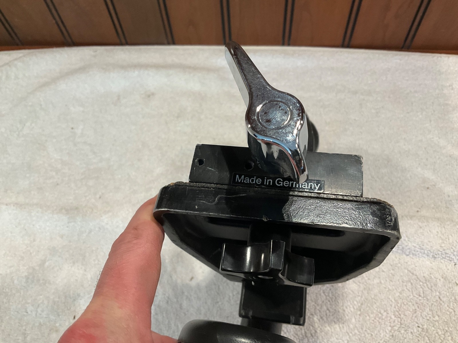 Unused Neewer Professional Heavy Duty Gimbal Head Aluminum Alloy
