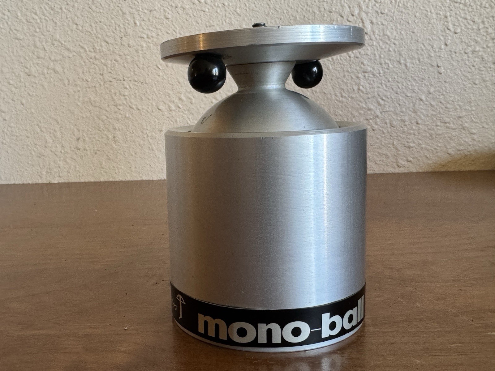 ARCA SWISS Classic Pro Monoball Ball Head for tripod SILVER Supports a lot B2