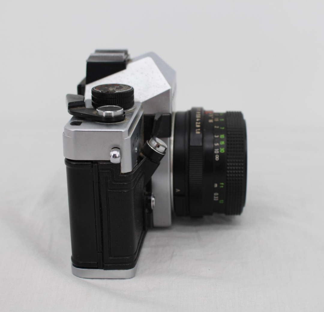 Vintage Praktica MTL5 SLR Camera 35mm Film Pentacon 50mm Lens Silver Black DDR
