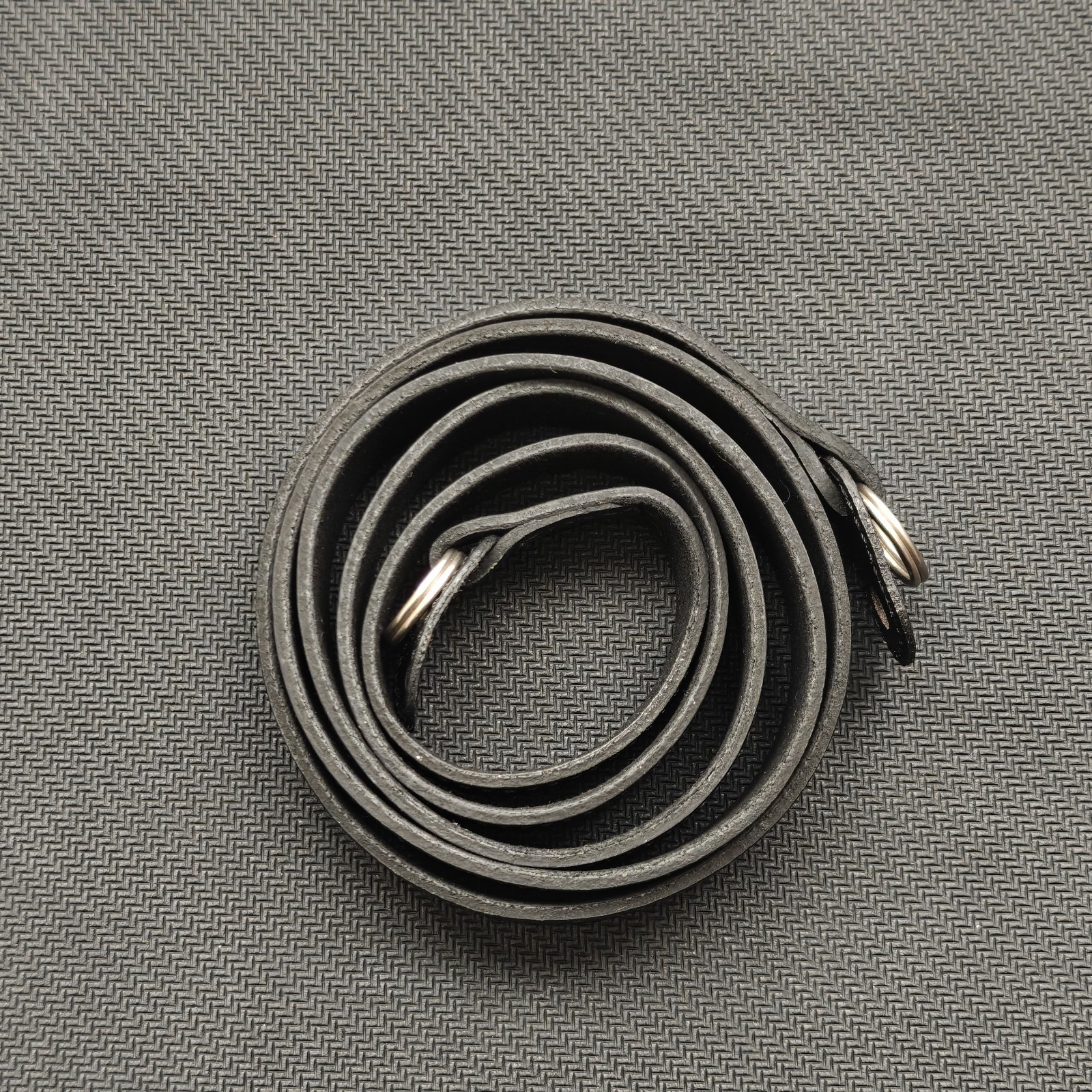 Original Leica Carrying Leather Shoulder Neck Strap for Q3 – Brand New – Unused