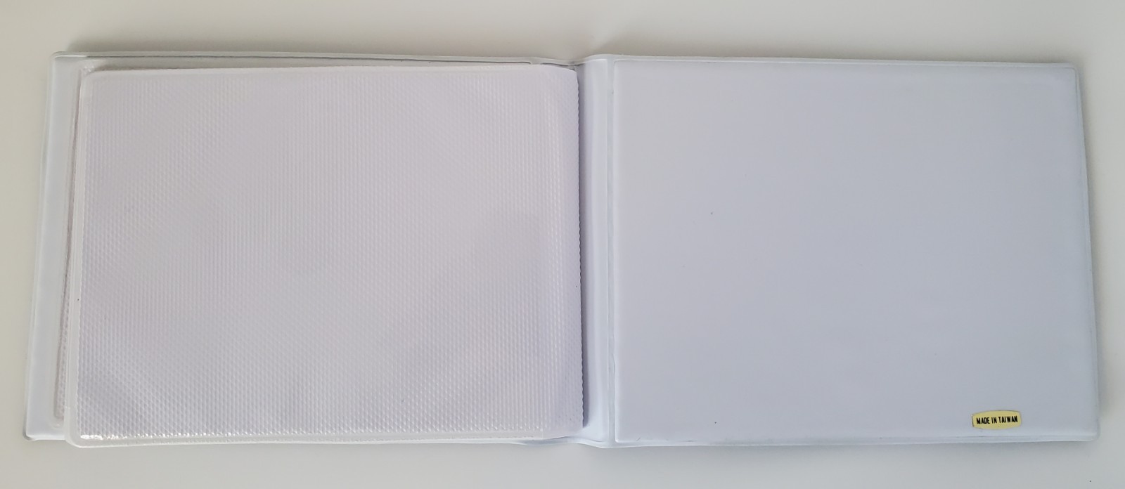 Pocket Photo Album 6.1×4.1″ slip in pockets 4×6 photos brown w/gold accent VTG