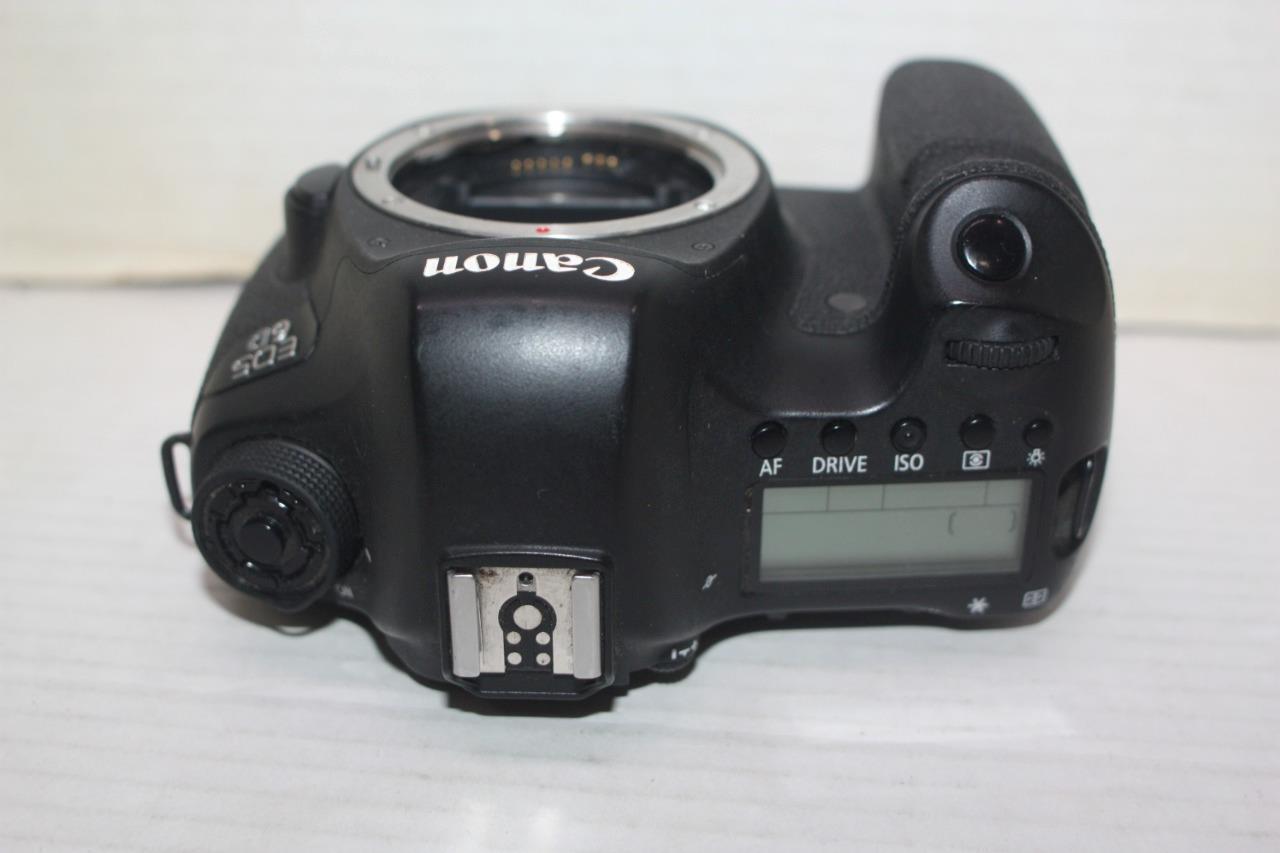 Canon EOS 6D 20.2MP Digital SLR Camera – Black (Body Only)