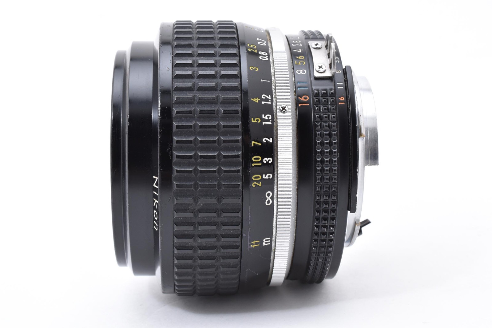 [Near MINT] Nikon NIKKOR 50mm f/1.2 AI-S MF Standard Lens Nikon F From JAPAN