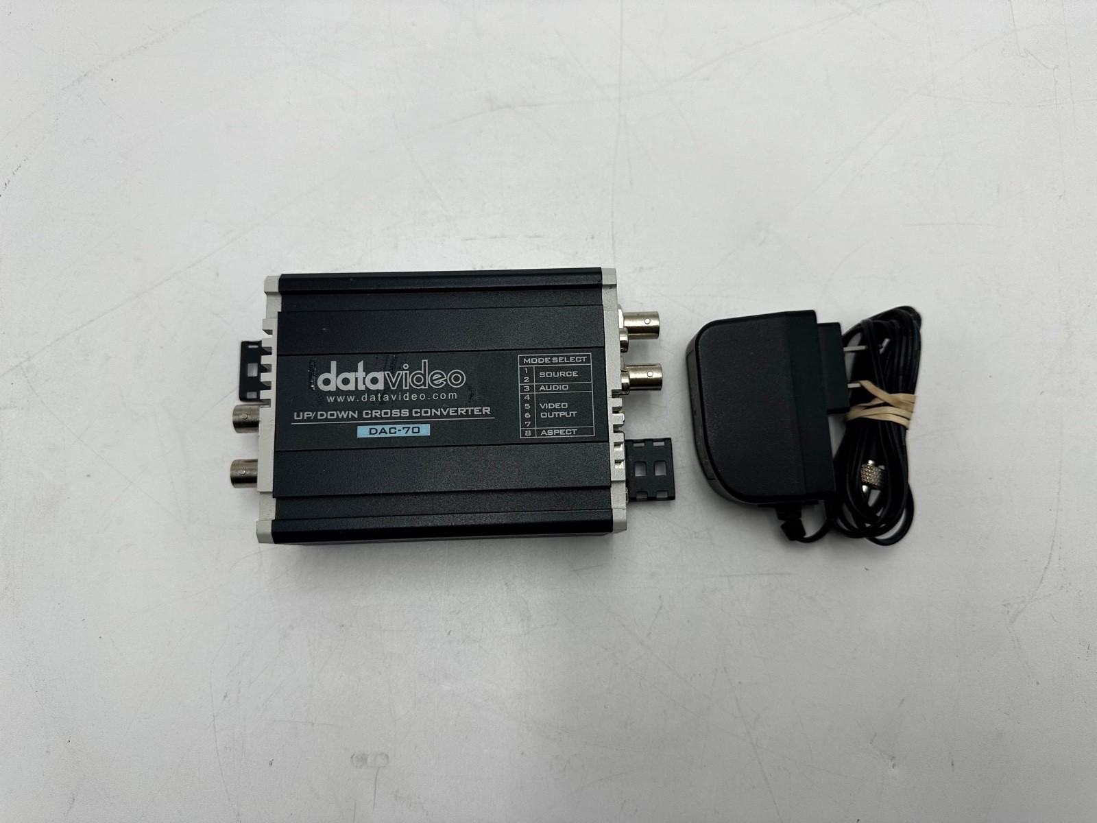 Datavideo DAC-70 SD/HD/3G-SDI Up/Down Cross Converter- Preowned