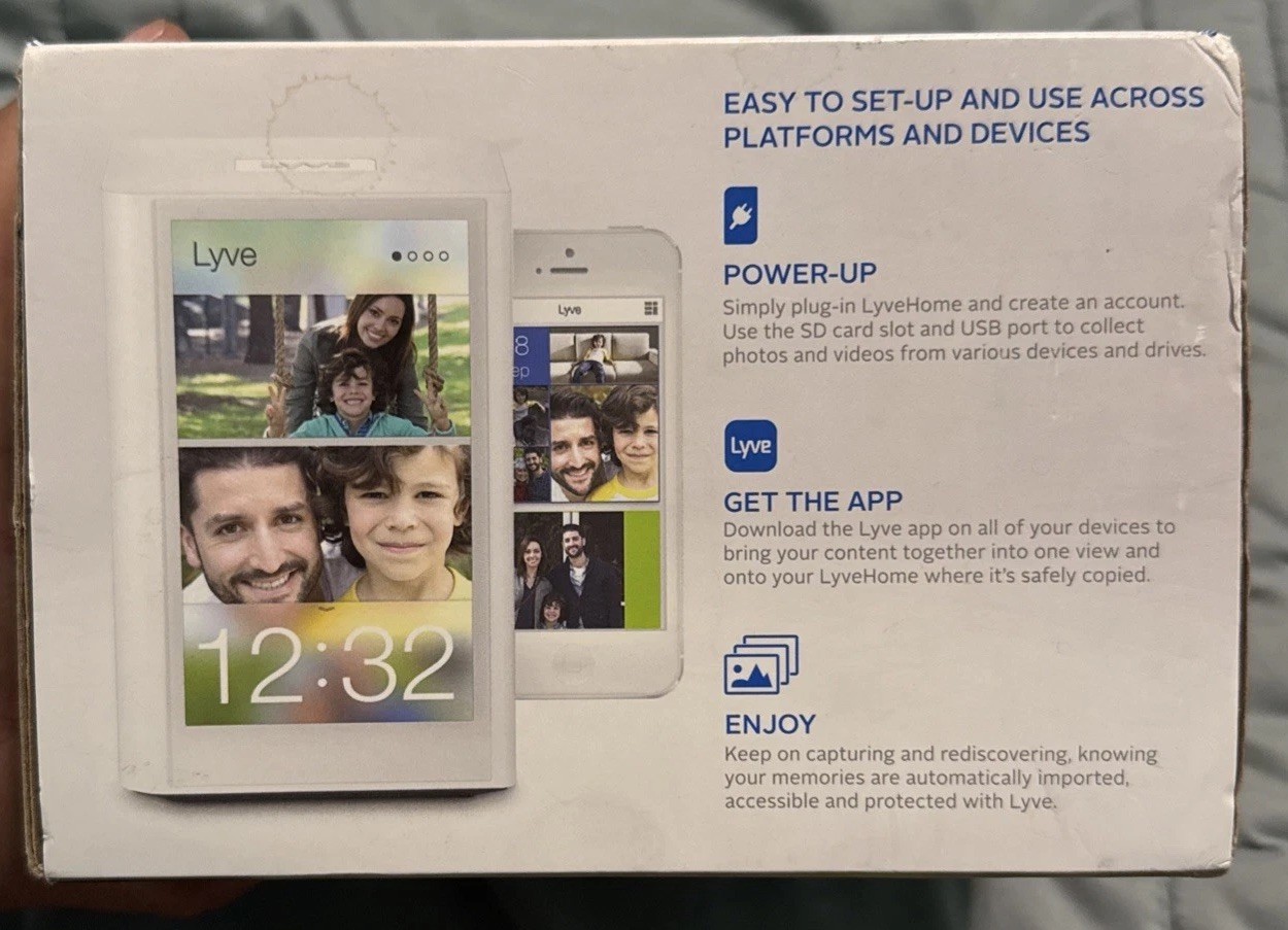 LyveHome BPH01 Photo & Video Storage Media Hub Touchscreen New Sealed 2tb
