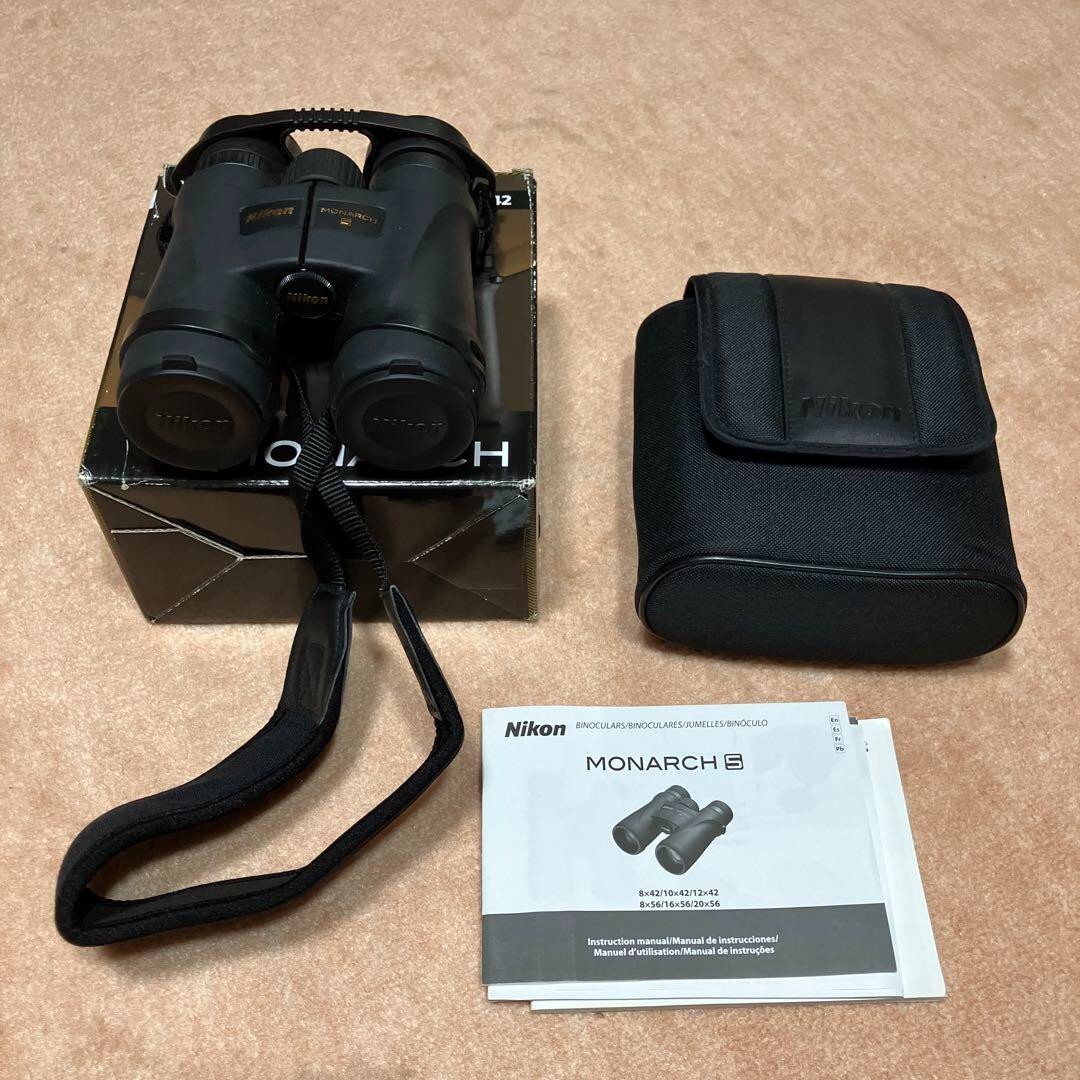 Nikon Binoculars MONARCH M5 10×42 Dach Prism Type 10×42 Aperture from Japan