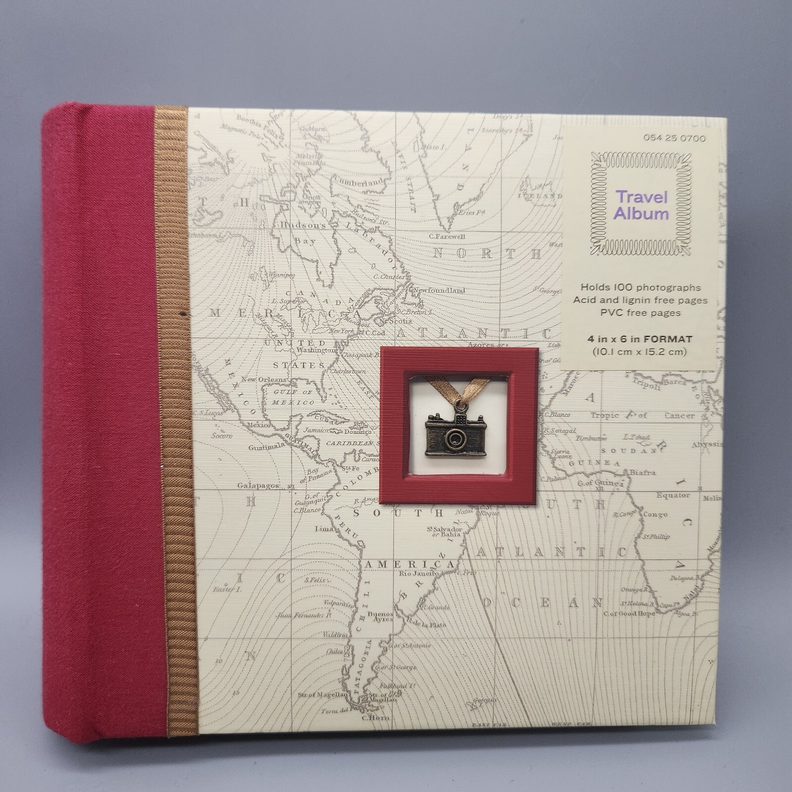 Photo Travel Album Holds 100 4” X 6” Photos World Map Design On Cover New
