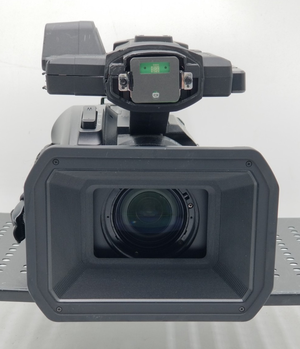 Panasonic AG-UX180 4k Professional Camcorder -FOR PARTS