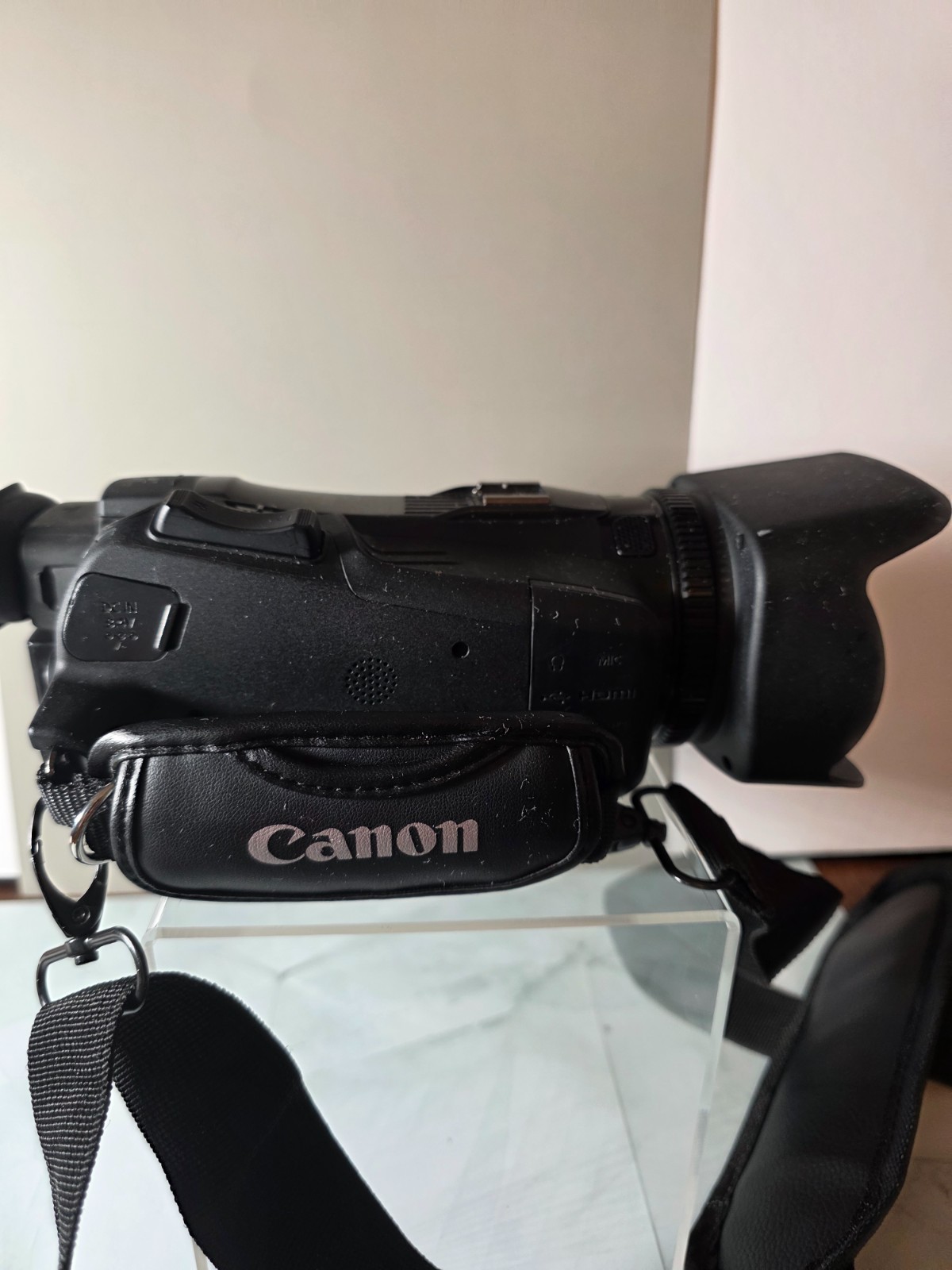 Canon Vixia HF G50 Camcorder w/ Extra Battery