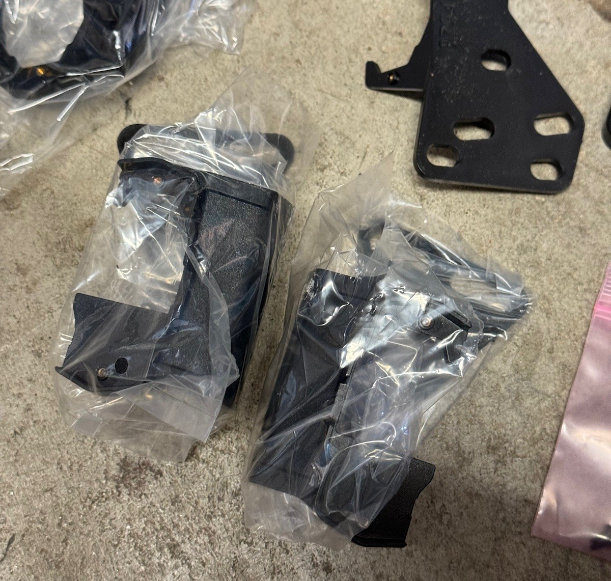 Axon Signal Sidearm Kit Model: 75015 Holster Camera Sensor
