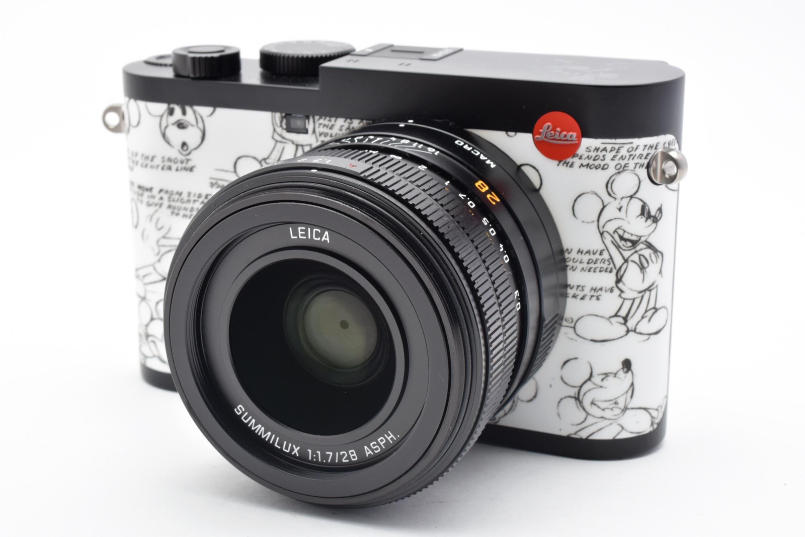 Rare[Unused] Leica Q2 Disney 100 Years of Wonder Digital Camera 19092 From JAPAN