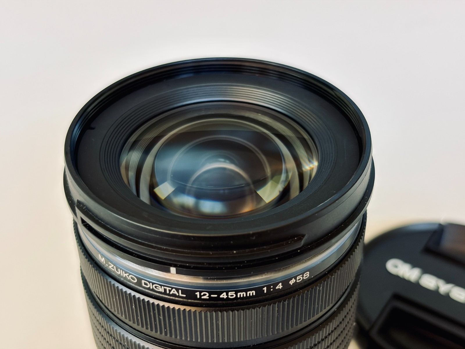 Olympus OM SYSTEM M.Zuiko 12-45mm f/4 Pro Lens for Micro Four Thirds Panasonic