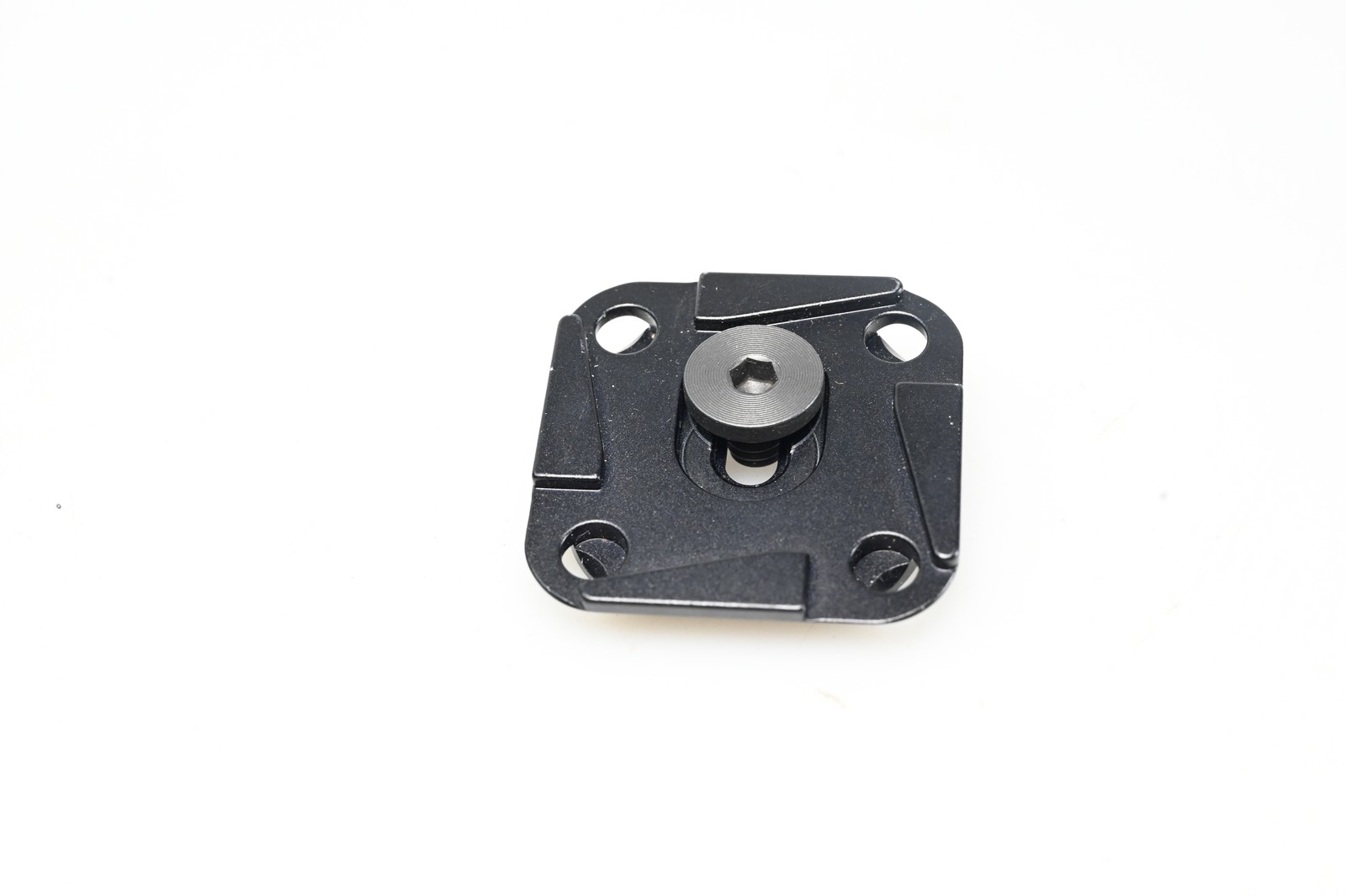 Lot of Peak Design Quick Release/Capture Clip system #G740