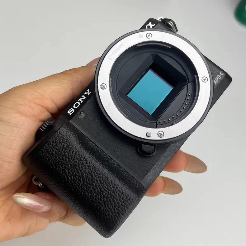 Sony Alpha a5100 24.3MP Mirrorless w/16-50mm Lens Digital Camera – English Wi-Fi