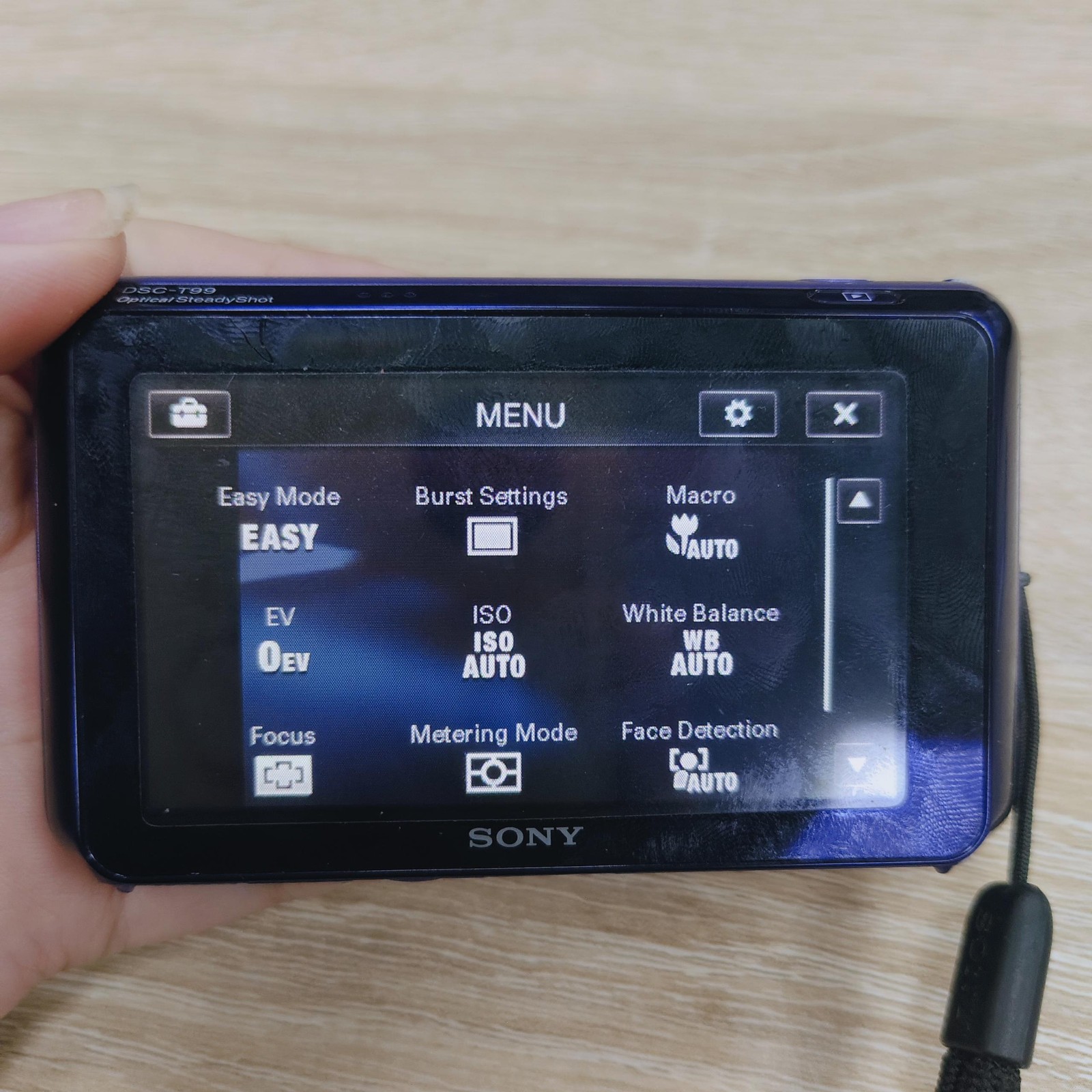 Sony Cyber-Shot DSC-T99 14.1MP Digital Camera Tested Working Purple