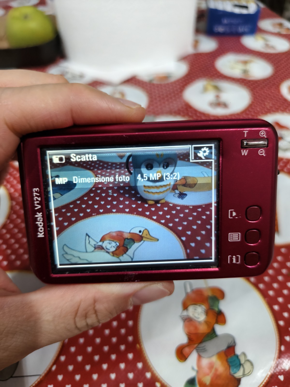 Kodak EasyShare V1273 Compact Digital Touch Screen Camera