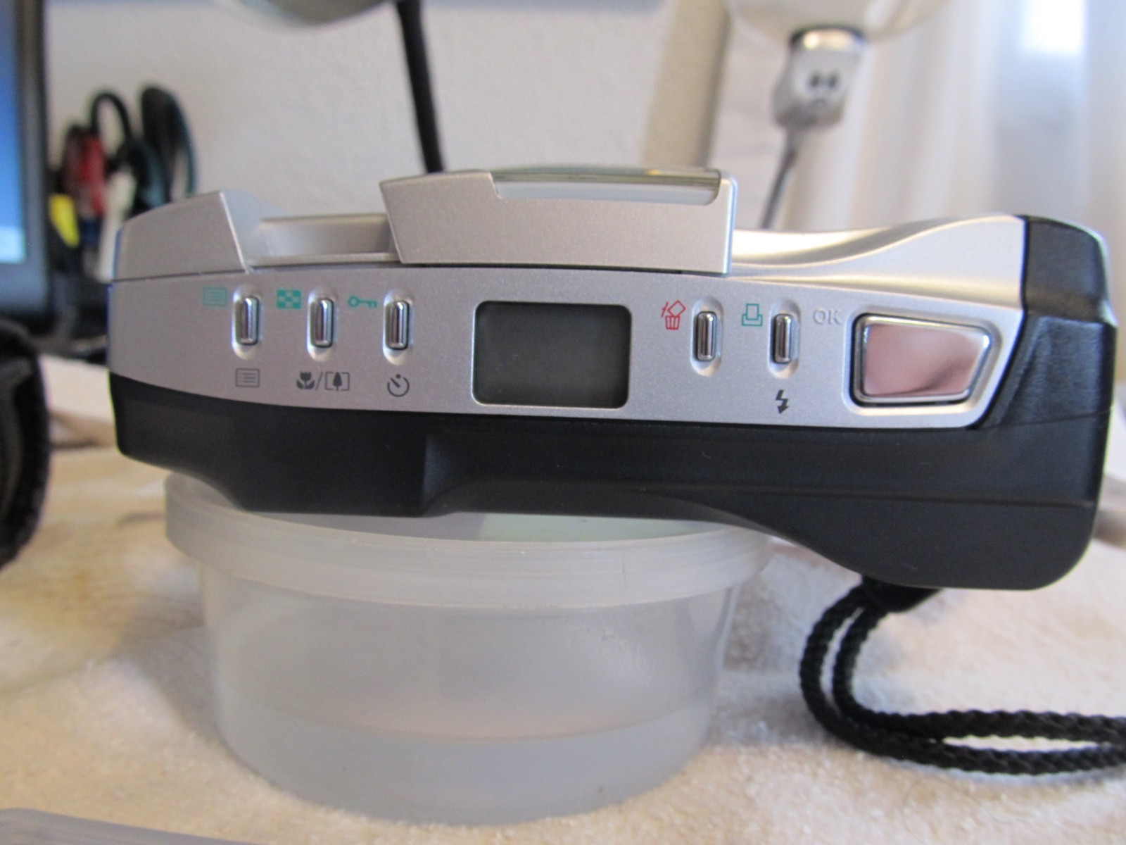 EXCELLENT Olympus Camedia D-360L 1.3 Megapixel With 8 & 32 mb Cards TESTED