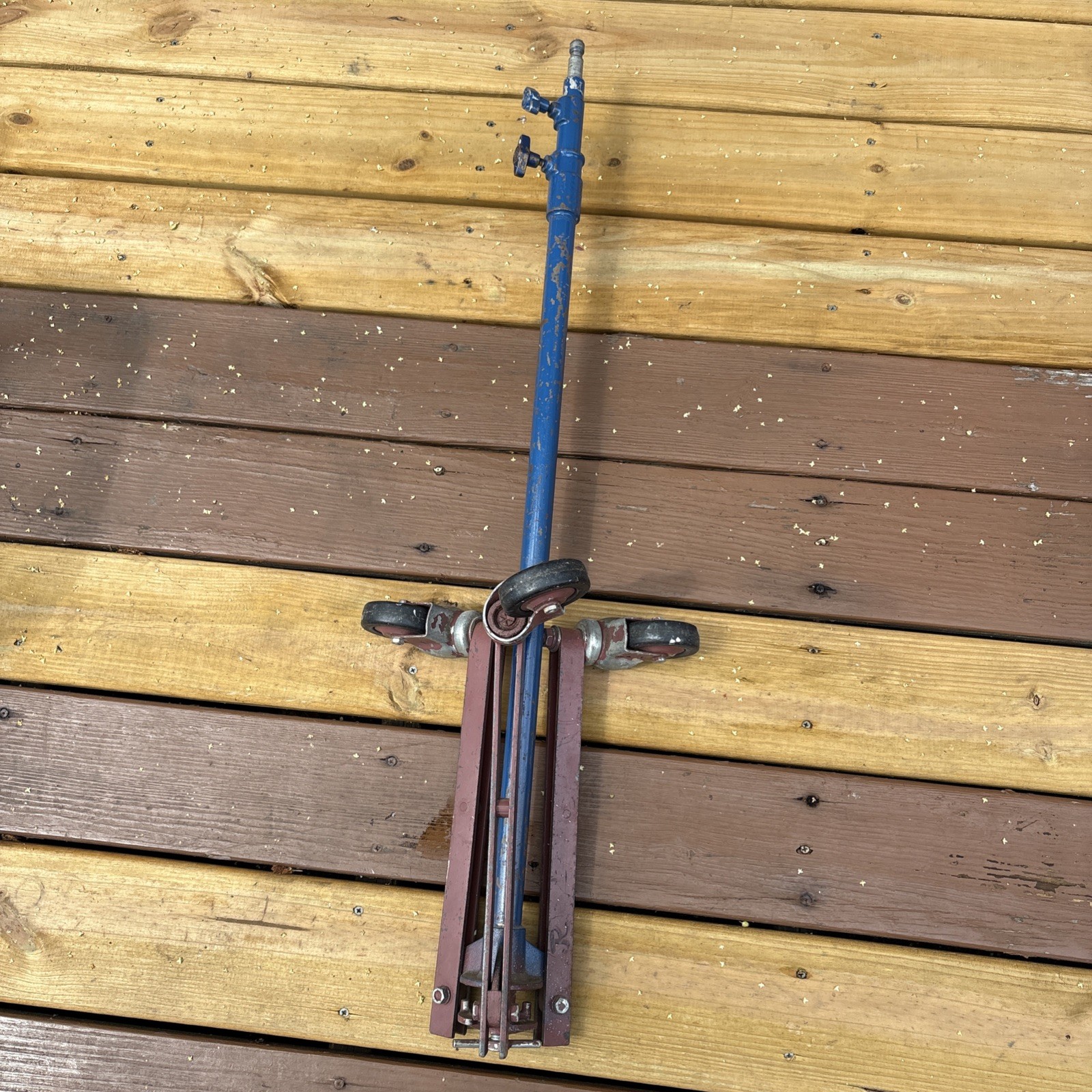 Vintage Mole-Richardson Heavy Duty Rolling Studio Light Stand