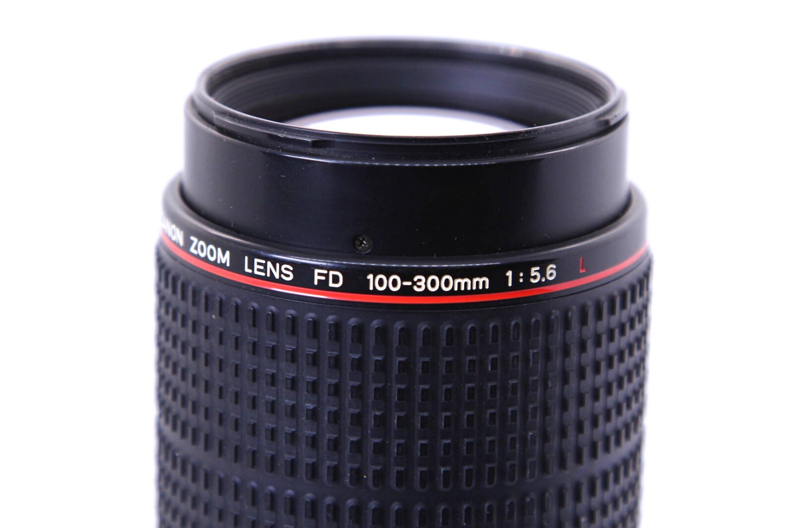 Canon FD 100-300mm F/5.6 L Series Lens zoom Japan with case & box 100-300/5.6L