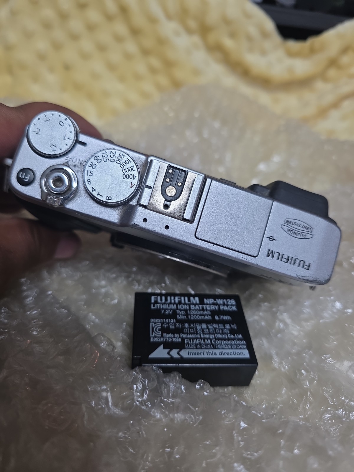 Fujifilm Fuji X Series X-E1 16.3MP Mirrorless Digital Camera (Body) W/ Battery
