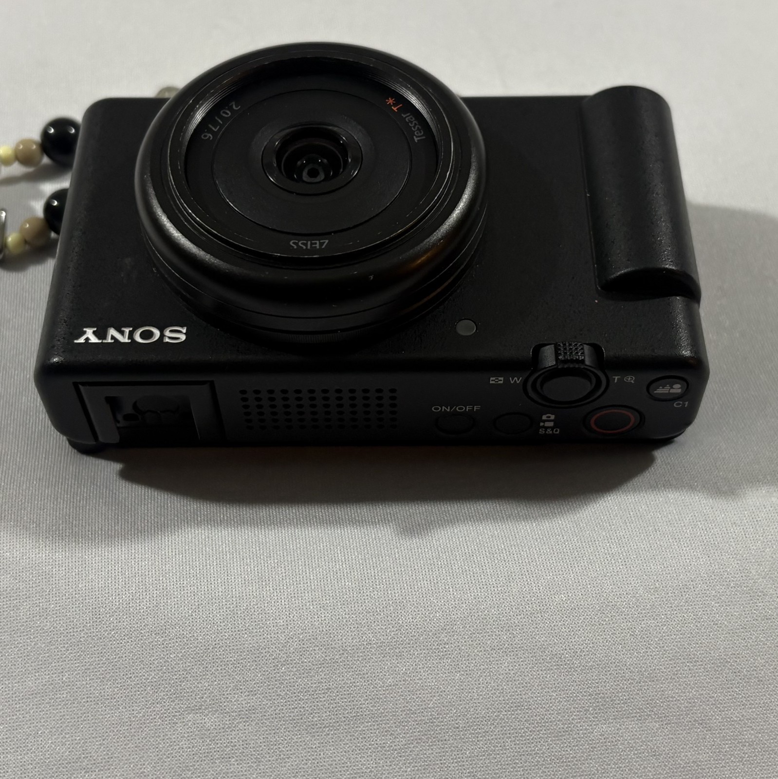 Sony ZV-1F Vlogging Point Shoot 20.1 MP HD 4K Video Digital Camera Only