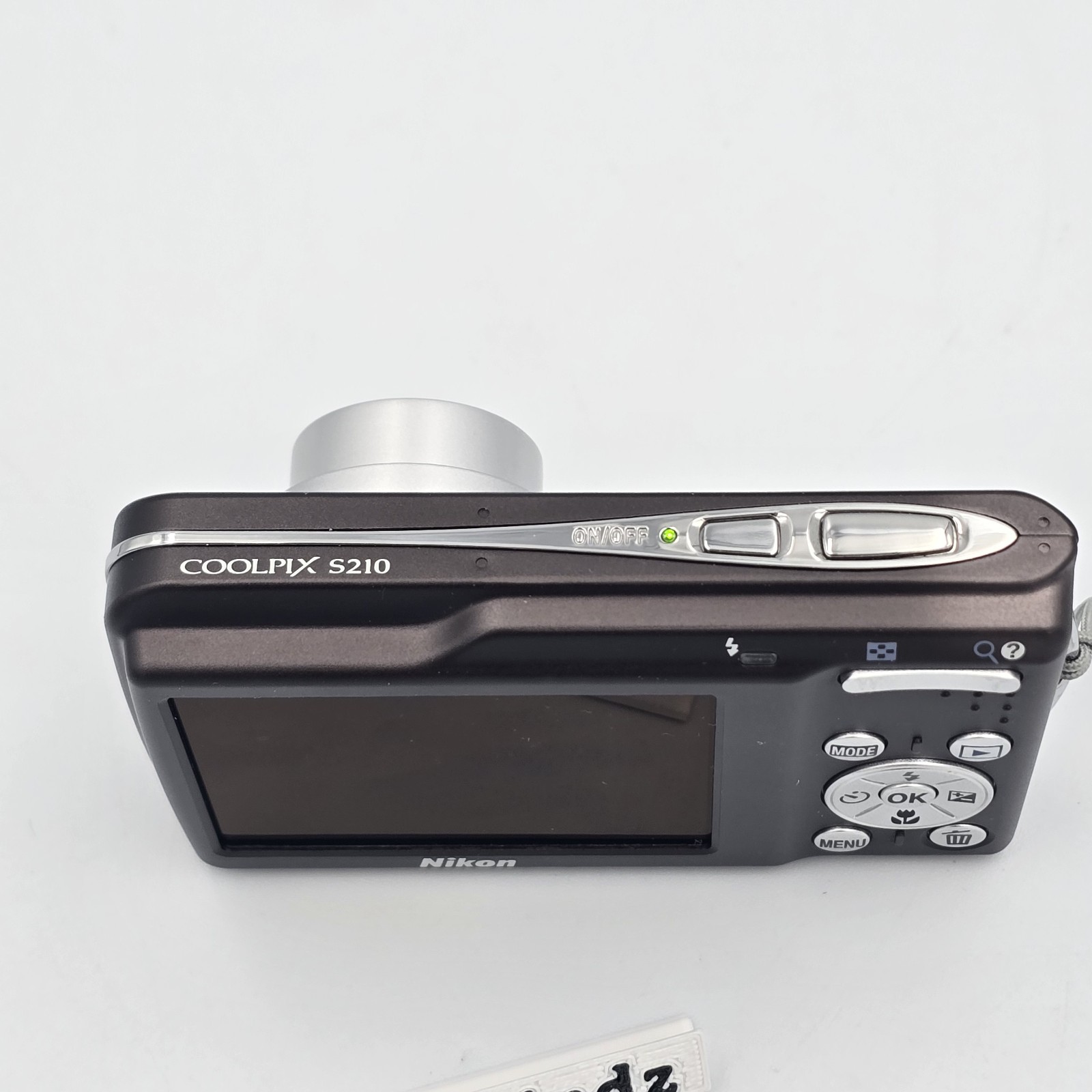 Nikon COOLPIX S210 8MP Camera Urban Black w/ Charger Case & Card