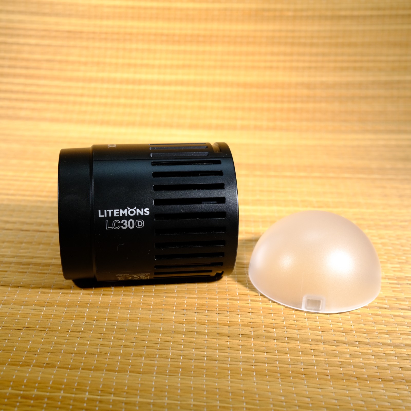 BRAND NEW – Godox Litemons LC30D Daylight LED Light w/ Dome Diffuser