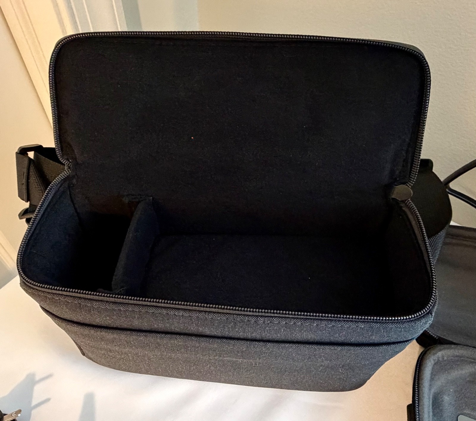 DJI Mavic Air 4K Video Drone w/ 3 batteries, Controller, Carrying Case